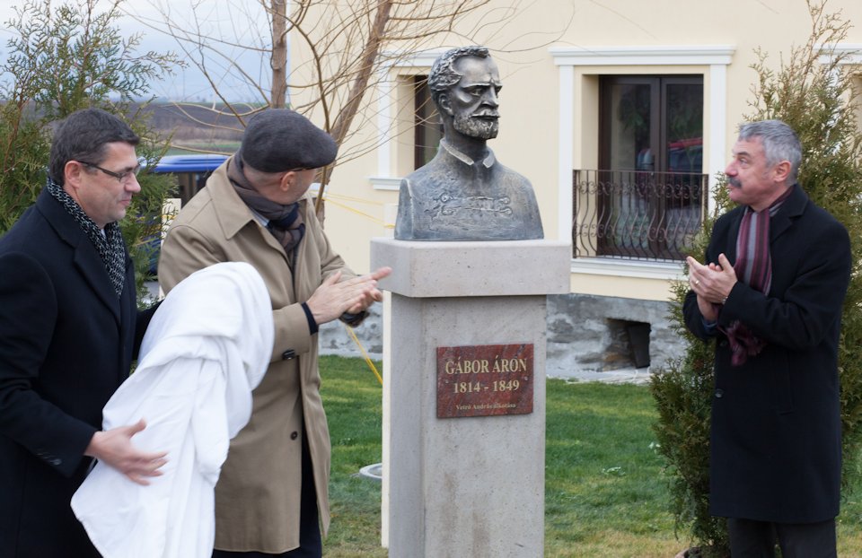 „Să fie pace, libertate şi înţelegere!”